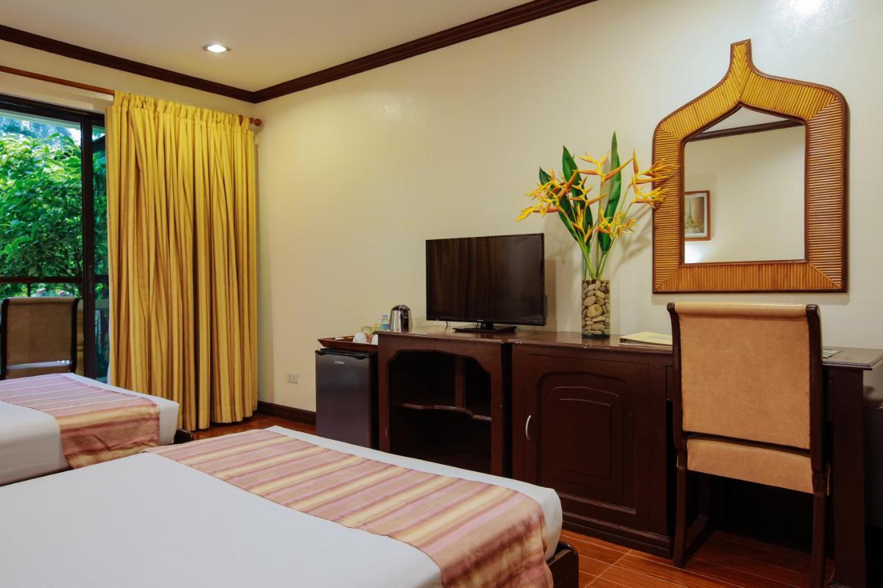 Paradise Garden Hotel And Convention Center Boracay Powered By Aston Manoc-Manoc Εξωτερικό φωτογραφία